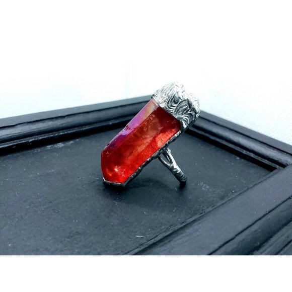 Red aura quartz crystal ring - Picture 3 of 12